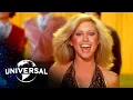 Download Lagu Xanadu | Olivia Newton-John \u0026 Gene Kelly's '80s/'40s Hybrid E.L.O. Roller Disco