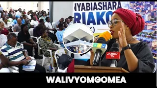 WAFANYABIASHARA KARIAKOO WALIVYOMGOMEA KATIBU TAWALA
