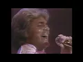 Download Lagu Engelbert Humperdinck: Live In Las Vegas at The Hilton (Full Concert) 1982