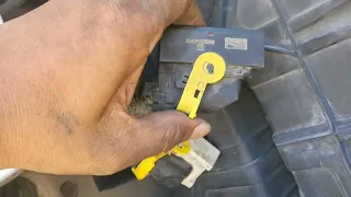 HOW TO CHANGE SAM CAB MODULE CASCADIA FREIGHTLINER 2012