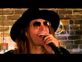 Dirty Honey - Rolling 7s (Live Acoustic) | HardDrive Online