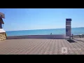 🌴ЛАЗАРЕВСКОЕ СОЧИ.Народ загорает и купается! Центральный пляж.