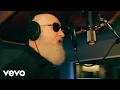 Download Lagu Judas Priest - Crown of Horns (Official Video)