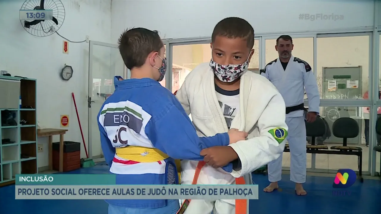 Projeto social oferece aulas de judô na região de Palhoça