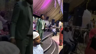 بدا معاي الامير عصمت بكري حفل 