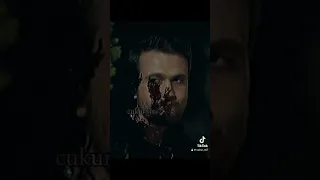 موت شاتاي في الحفرة على يد ياماش çukur الحفرة مسلسلات تركية Turkishseries اكسبلور تصميمي 