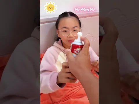 Ông bố dỗ con gái yêu bằng cách này đây