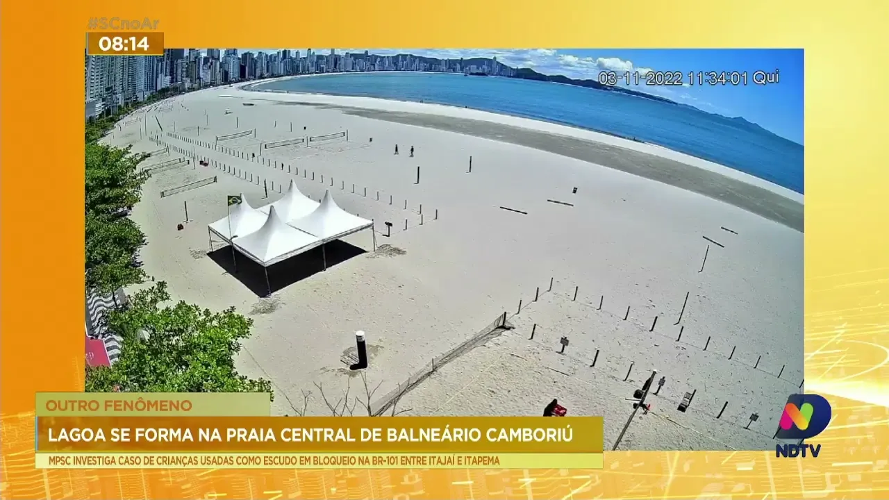 Obras de alargamento da praia central de Balneário Camboriú provocou formação de lagoa no local