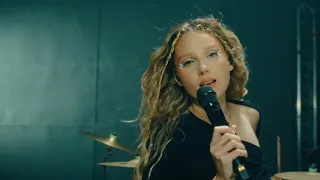 Alessandra - Perspectiva