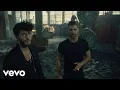 Download Lagu Sebastián Yatra, Ricky Martin - Falta Amor (Official Video)