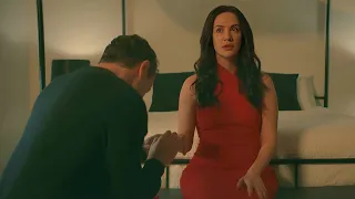 راجل بيعمل تنويم مغناطيسي للبنات عشان يعمل علاقه معاهم ملخص فيلم Hypnotic 