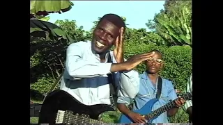wakati huo mapigano ulyankulu choir official music video 