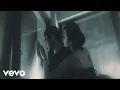Download Lagu Gie - Jarak (Official Music Video)