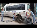 Download Lagu Genius Girl's Challenge: Repair and maintain the brake system of a 16-seat Ford (transit).