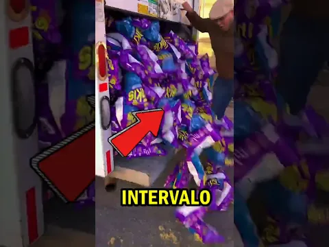 É Hora do INTERVALO na Escola e Chegou o Tio dos SALGADINHOS! Qual dessas Salgadinho ESCOLHERIA?