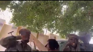 التحية لأبطال المدينة الصامدة الفاشر شنب الأسد 