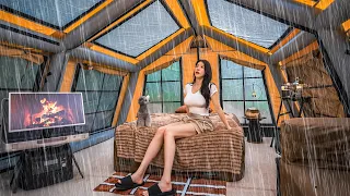 التخييم تحت المطر الغزير بخيمة قابلة للنفخ مكونة من 3 غرف 