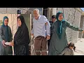Download Lagu Shadi Kabra after meeting his father. But unfortunately, some take away the peace.