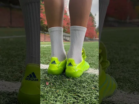 Training ASMR ⚽️😮💨 #football #soccer #futbol #asmr #satisfying #asmrsounds #asmrvideo