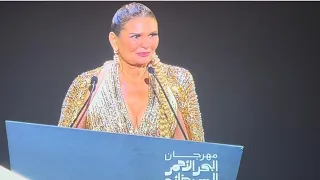 بسبب هشام سليم بكاء يسرا اثناء تكريمها في حفل افتتاح مهرجان البحر الأحمر 