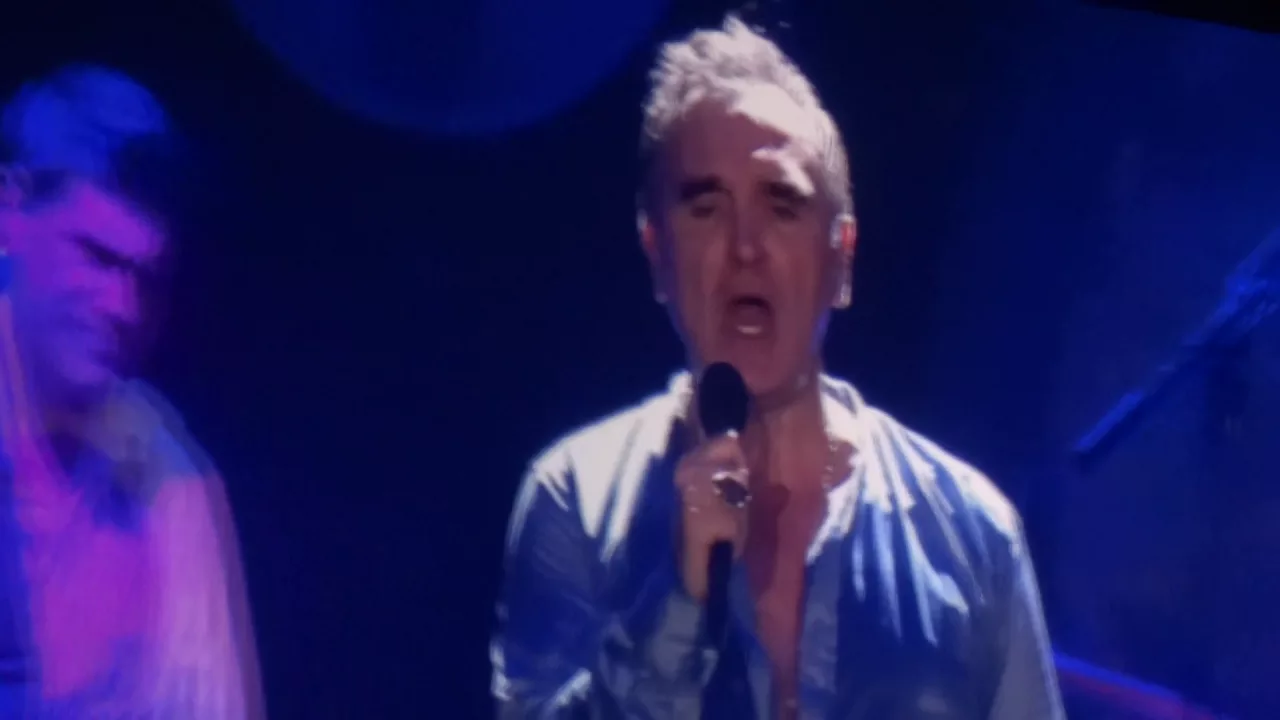 Morrissey - I Will See You In Far Off Places - Live Manchester Arena 20/08/16 Morrissey - I Will See You In Far Off Places - Live Manchester Arena 20/08/16