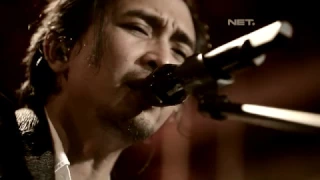 Download Piyu - Sakit Hati (Live at Music Everywhere) ** MP3