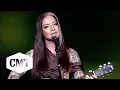 Download Lagu Ashley McBryde Honors Luke Combs with a Medley | CMT