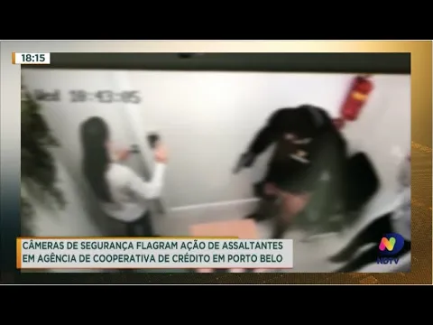 Câmeras de seguranças flagram ação de assaltantes em agência em Porto Belo