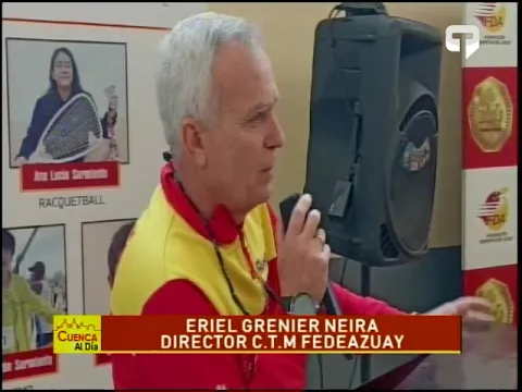 Delegación Azuaya presentó su indumentaria para juegos nacionales