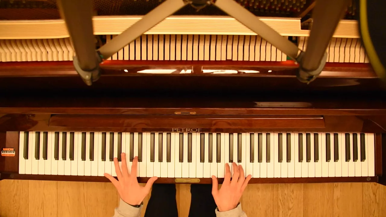 50 Shades Of Grey - Crazy in love (Piano Cover) 50 Shades Of Grey - Crazy in love (Piano Cover)