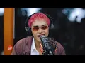 Arthur Miguel performs "Walang Kapalit" LIVE on Wish 107.5 Bus