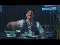 Money Boy dreht den Unlimited Swag auf