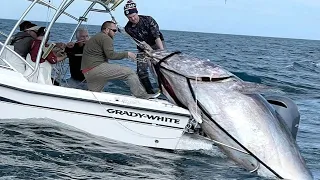 amazing fastest giant bluefin tuna fishing skill most satisfying sea fishing video