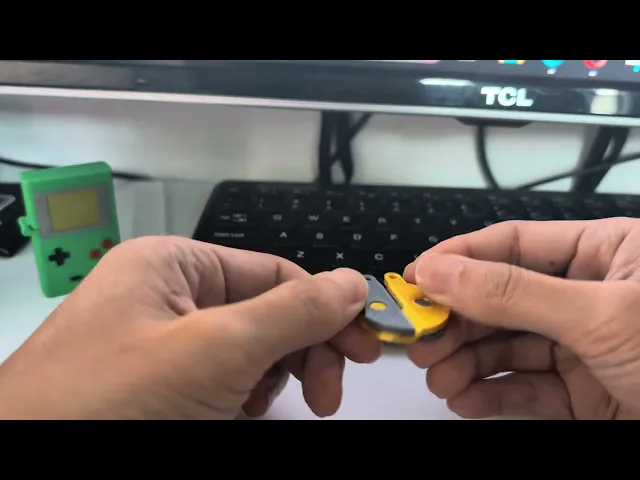 Zipper Clip - Security Lock video thumbnail