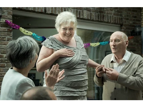 Sprakeloos - Officiële trailer - Vanaf 15 maart 2017 in de bioscoop