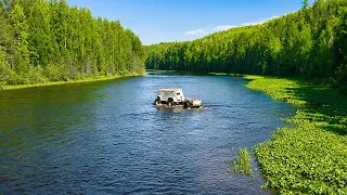 ЭХО СССР В ГЛУХОЙ ТАЙГЕ: Нашел редкую ТЕХНИКУ! МЕДВЕЖЬИ следы и ТРОФЕЙНАЯ Щука!
