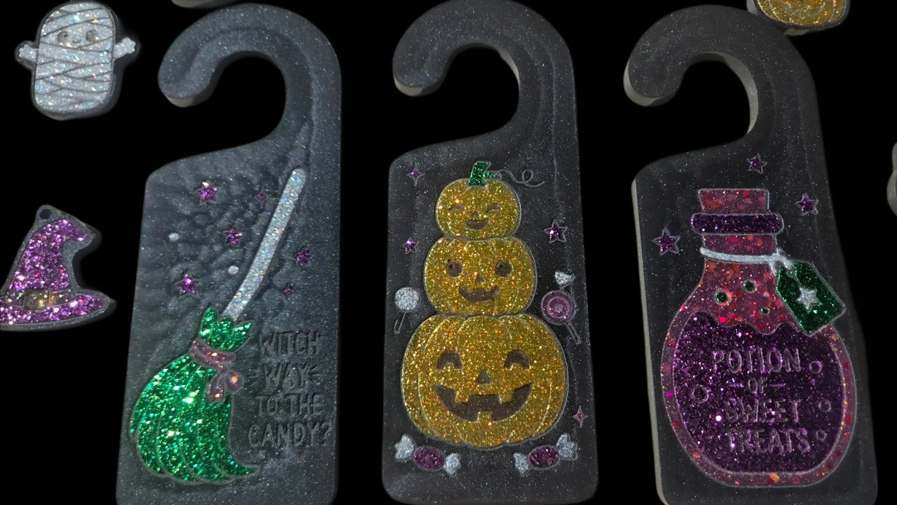 Cute Halloween Keychain Ornaments I (10 pcs)