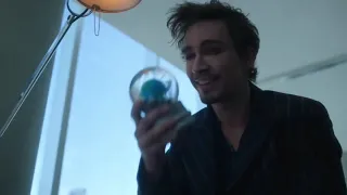 happy klaus hargreeves scene pack