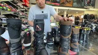 Motorcycle boots and sneakers A bit of personal experience