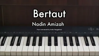 Download Bertaut - Nadin Amizah | Piano Karaoke by Andre Panggabean MP3