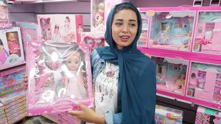 تحدي دقيقة واحده في متجر الالعاب الاطفال ندي صارت طفلة جوله في محل لعب الاطفال 