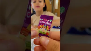 واخيرا طلع لرانو أصغر كتشب بالعالم خلودة رح يبكي من الفرحة  واخيرا طلع لرانو أصغر كتشب بالعالم خلودة رح يبكي من الفرحة