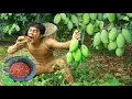 Lagu Survival in the forest - Eating mango with salt peppers delicious