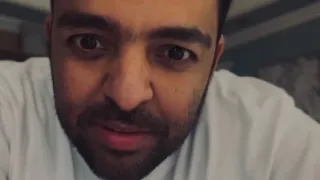 عمرو حسن   بدون ذكر اسماء دندنها