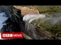 Stunning reverse waterfall filmed near Sydney - BBC News