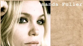 Amanda Fuller - MiniBio English