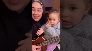 مش هختار اغانى تانى أغانيها القطة المشمشية 