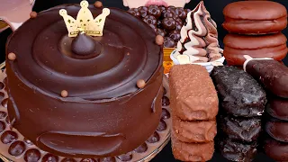 ASMR CHOCOLATE CAKE MALTESERS KITKAT ICE CREAM NUTELLA DESSERT MUKBANG 초콜릿 먹방チョコレート 咀嚼音EATING SOUNDS