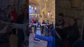 رقصة ريحانه من التراث التركي في مدينة ماردين 