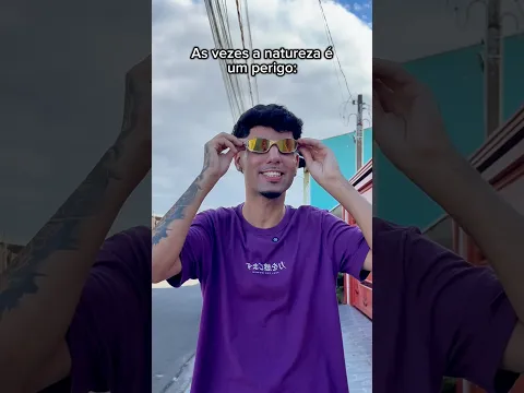 Essa flor não é cheirosa não 😂